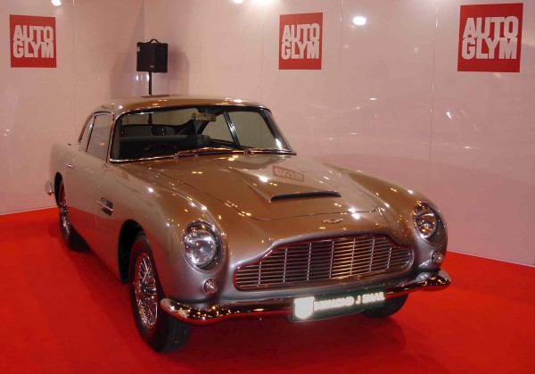 Aston Martin DB5 Silver 